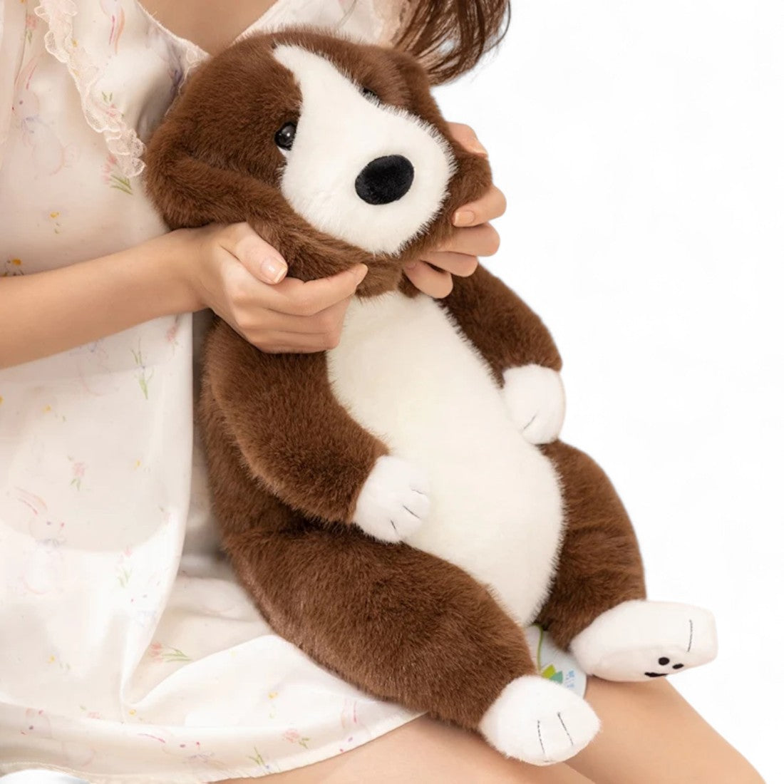 Weiches Plüschtier Basset mit langen Ohren
