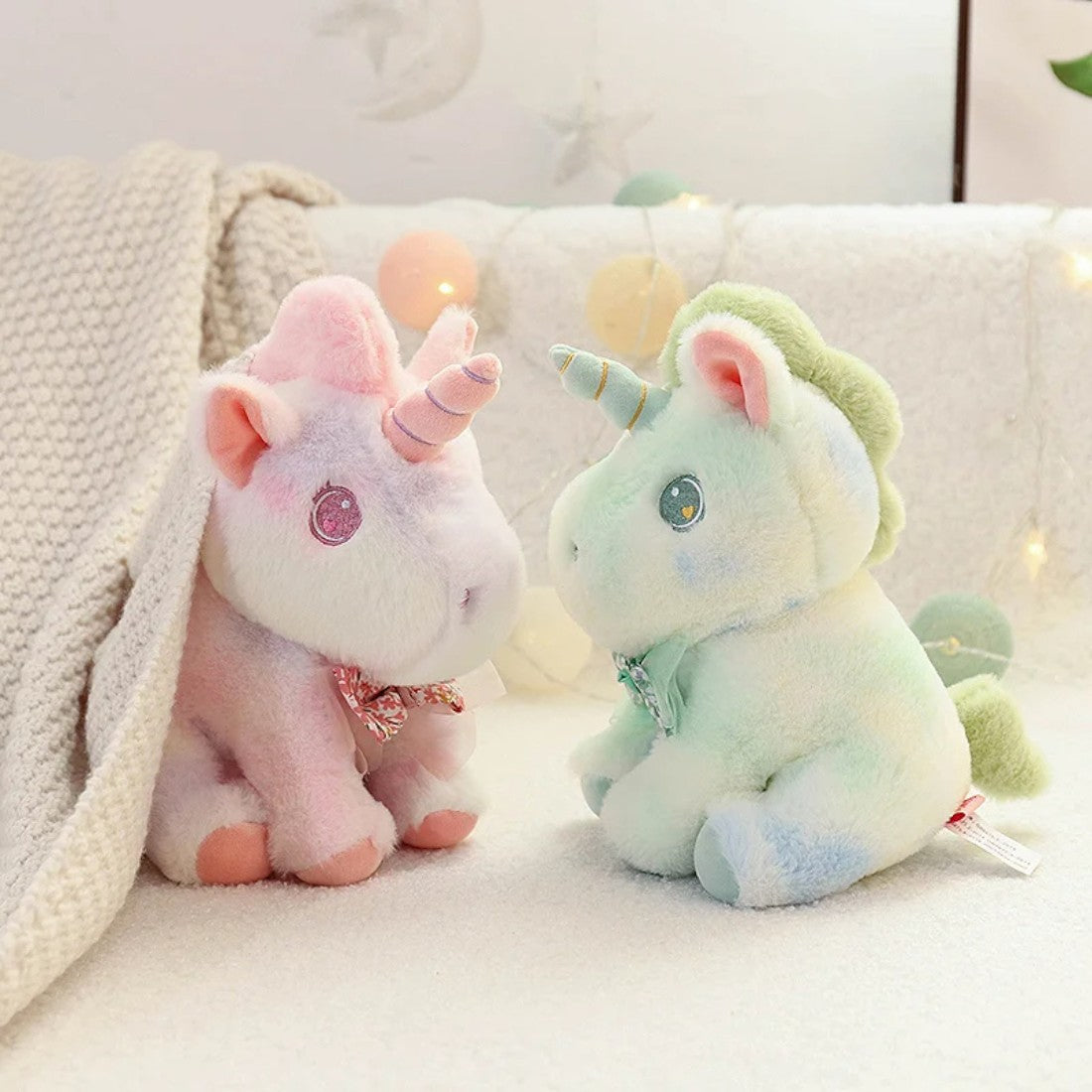 Pastell-Einhorn-Plüschtier für Kinder mit Blumenschleife