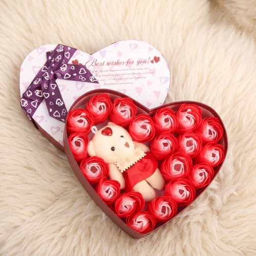 Geschenkset Teddybär mit Rosen zum Valentinstag