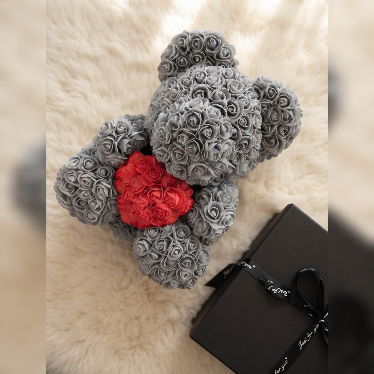 Ours en Roses Gris Cœur Rouge Coffret