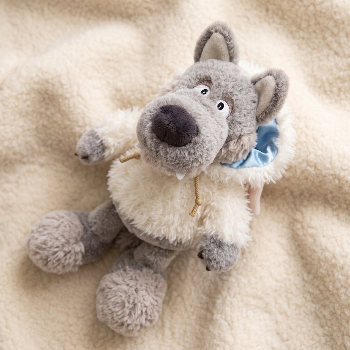 Peluche Loup Déguisé en Mouton Blanc