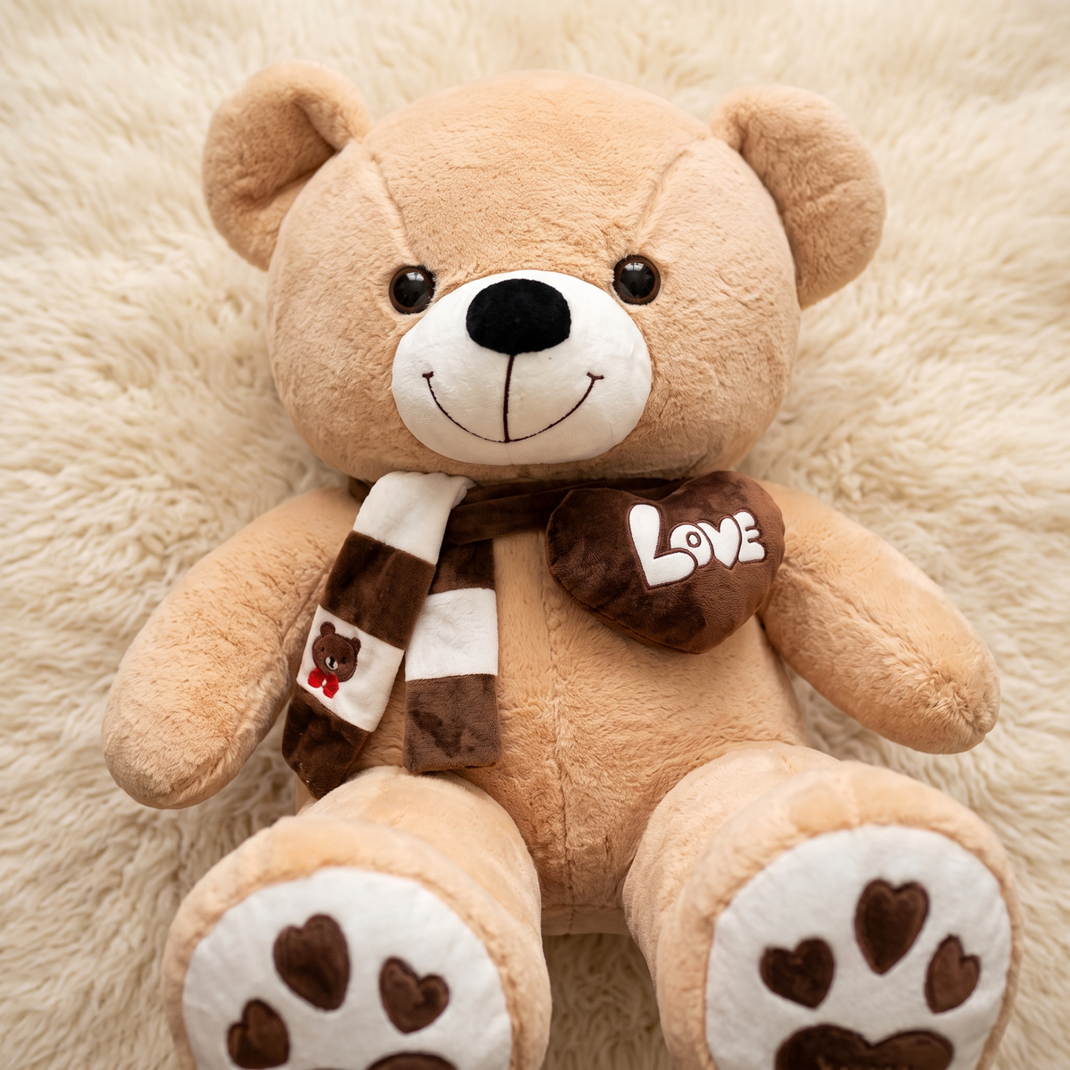 Riesiger Teddybär Beige mit Herz Love