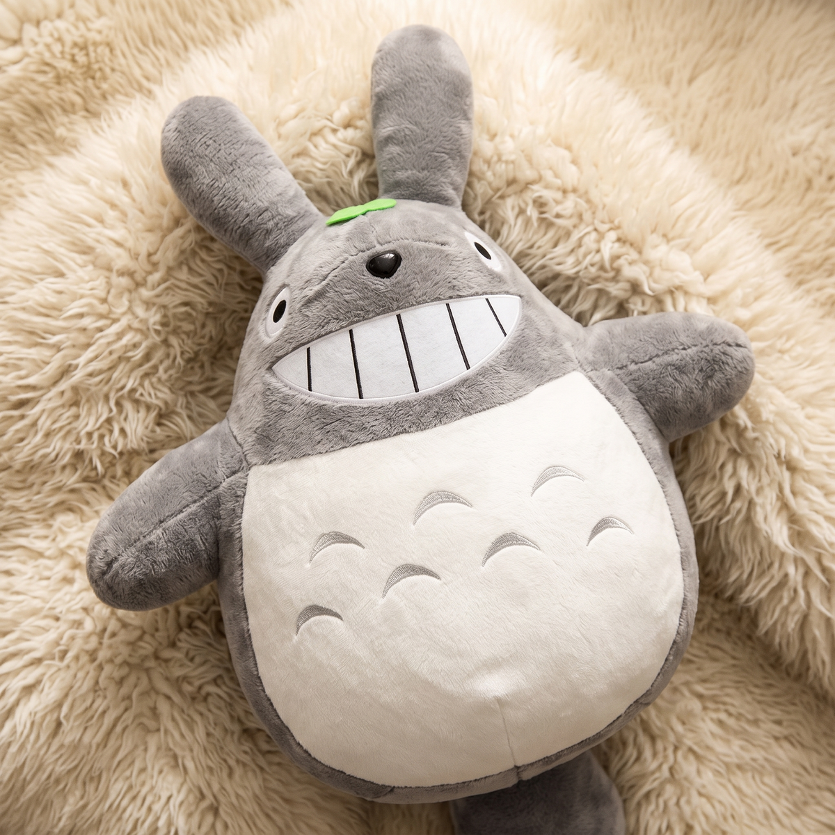 Peluche Totoro Géante Grand Sourire